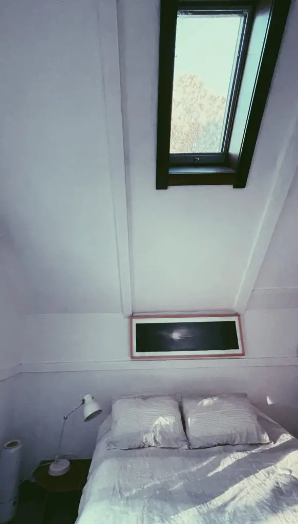 High ceilings in bedroom